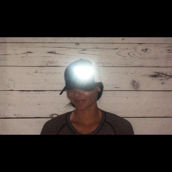 Running hat - Picture 4 of 5